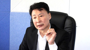 Б.Эрдэнэтулга: Бүсийн эмнэлэгтэй болвол тасгуудаа төрөлжүүлнэ